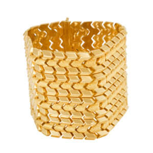 Wide geometric vintage bracelet in 18k