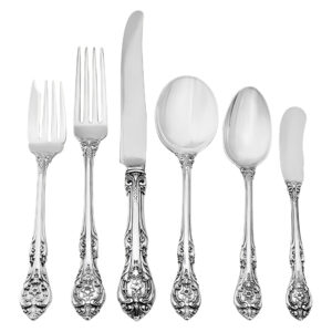 "KING EDWARD" sterling flatware set patented in 1936 by Gorham. 4 places setting for 10 (w/some xtras) & 9 serving pieces: Over 1900 grams sterling silver.