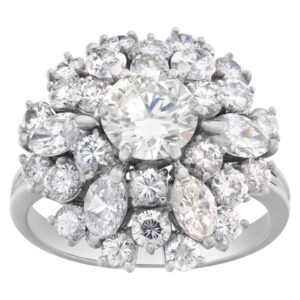 Art Deco GIA certified 1.01 carat (J color, VS1 clarity) ring