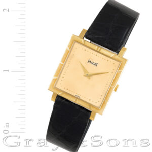 Piaget 927 18k 25mm Manual watch