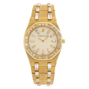 Audemars Piguet Royal Oak 18k 30mm Quartz watch