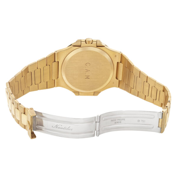 Patek Philippe Nautilus 3700/11J 18k mm auto watch
